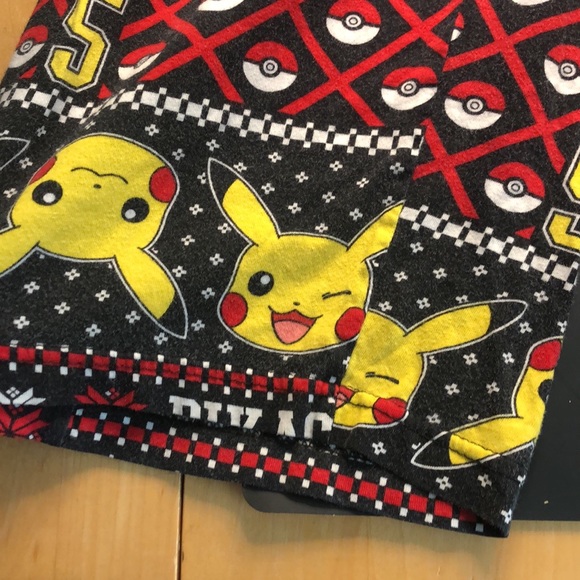Vintage pikachu women’s pajamas - Picture 7 of 11